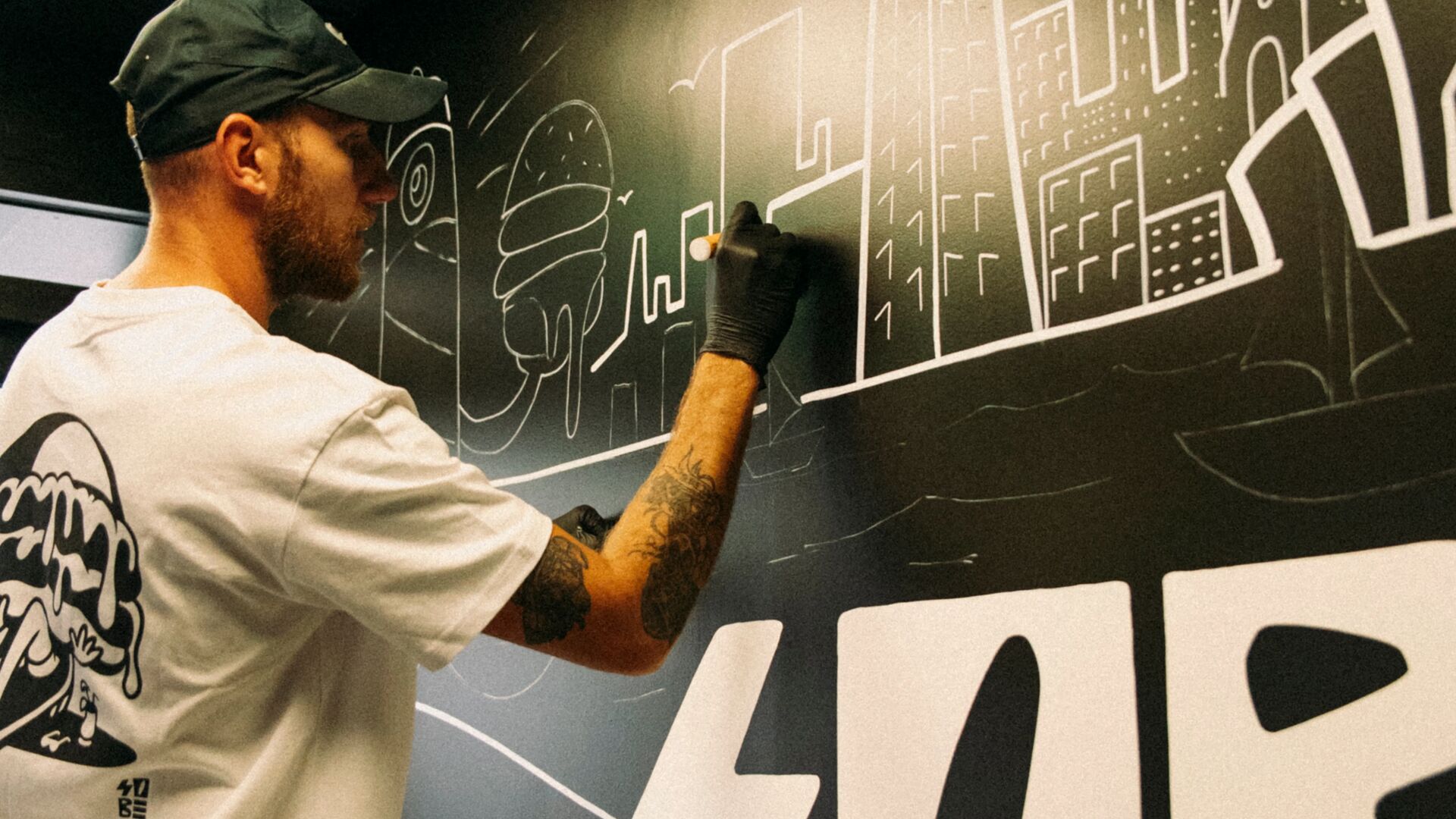 SoBe Burger - Plymouth interior